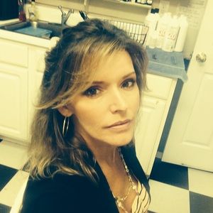 Meet your Posher, Cheryl